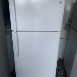 Refrigerator 29by67
