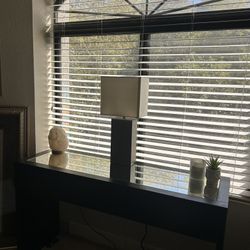 Modern Glass Console Table / Entryway Table – Minimalist