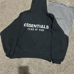 black essentials hoodie