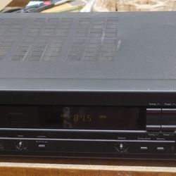 Nakamichi AM/FM  Receiver  3, Works Good NO REMOTE .
