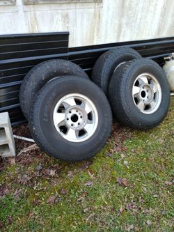 02 Chevy Tahoe Wheels