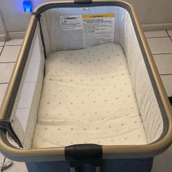 Bassinet 