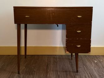 Singer Touch & Sew Model 600 Sewing Machine with Cabinet