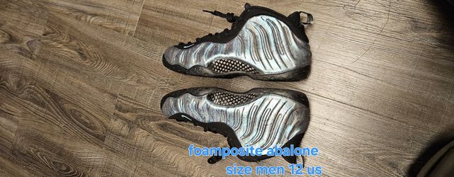 AUTHENTIC Nike Foamposite Abalone Men Size 12 us