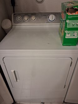 Dryer for Sale – $70