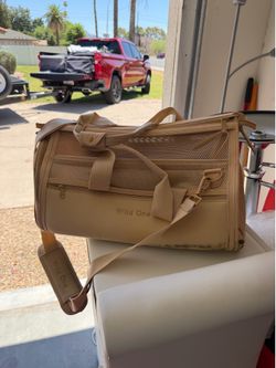 Dog Carrier (wild one)