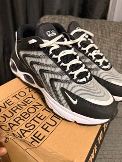 Men’s Nike Airmax TW