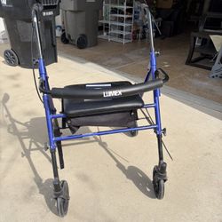 rollator walker/wheel chair