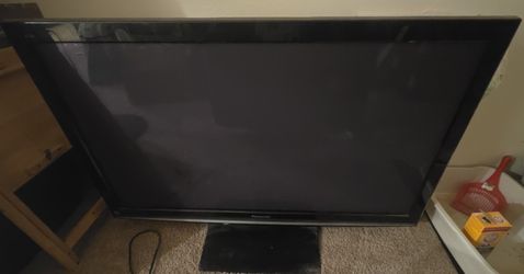 Panasonic TC-P50X1
50" VIERA® 720p plasma HDTV