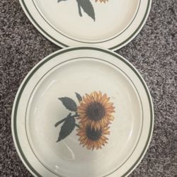 2 GIBSON (SUNFLOWER) 10 1/8" Dinner Plates And Bonus Small Plate