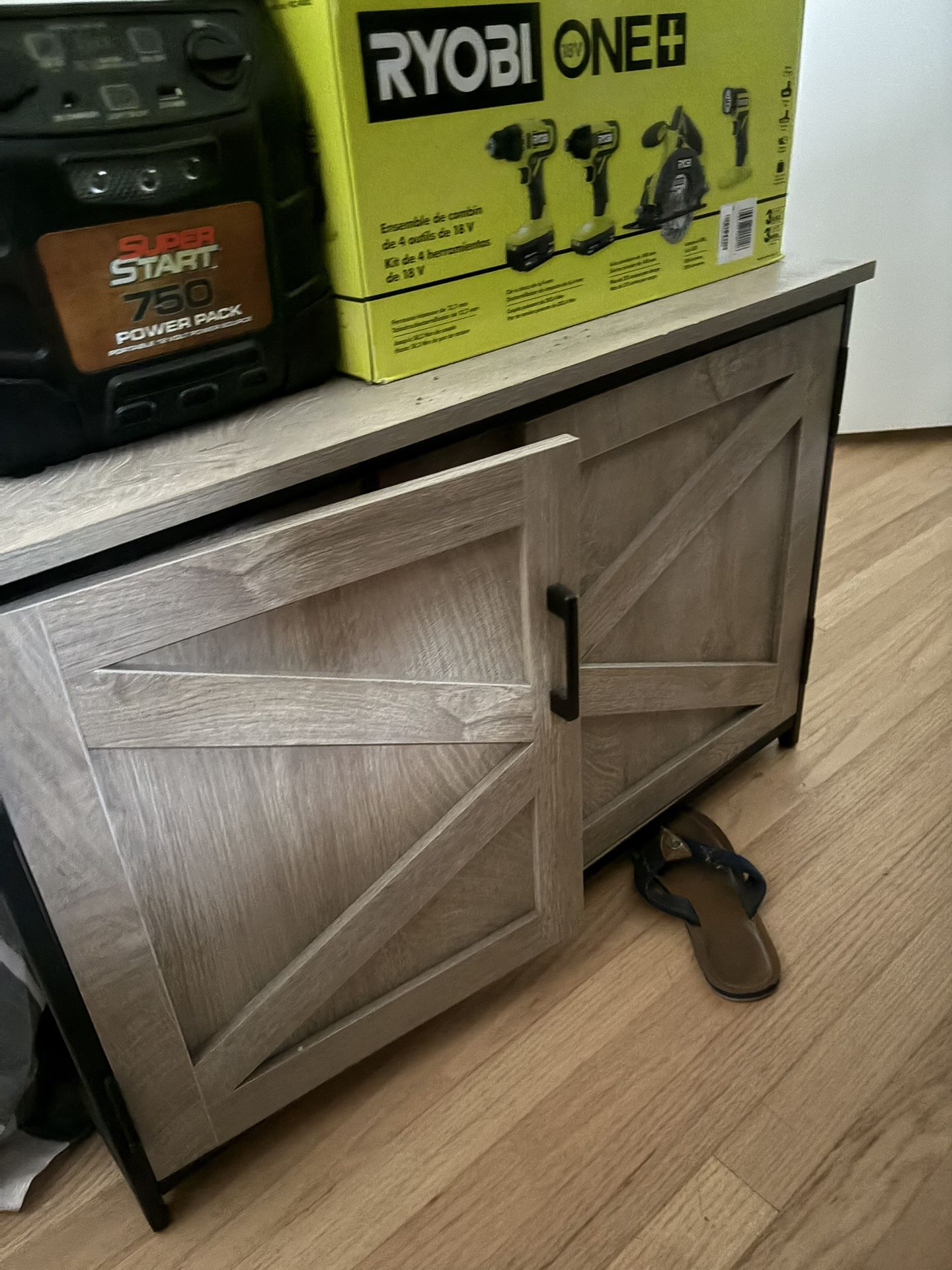 Dog house