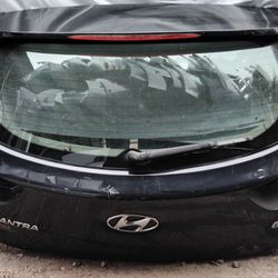 Hyundai elantra GT hatchback Trunk . 2013 To 2016