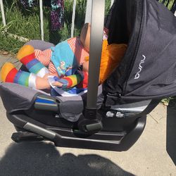 Baby Carrier & Car Seat