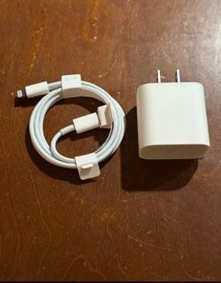 Apple iPhone Fast Charger 20W And Cable