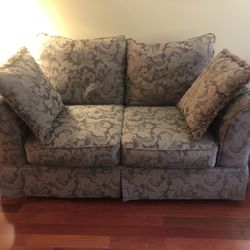 Couch Set , Comfortable ,Great Condition 