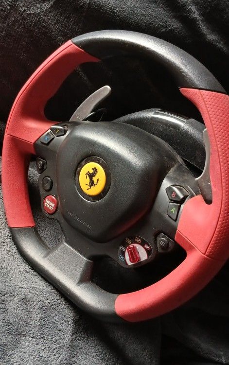 Thrustmaster - Ferrari 458 Spider Racing Wheel for Xbox One - Black/Red/Yellow