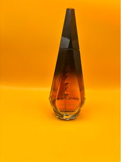 Givenchy Parfum’ Perfume
