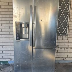 Side By Side Refrigerator 
