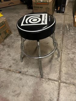 Ampeg stool