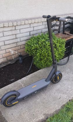 Electric Scooter Ninebot Max G30P