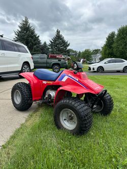 1986 trx70 Fourtrax atv 
-Starts and runs good 
-Has 4 gears 
-It is semi automatic 
-In amazing condition for the year

$1395