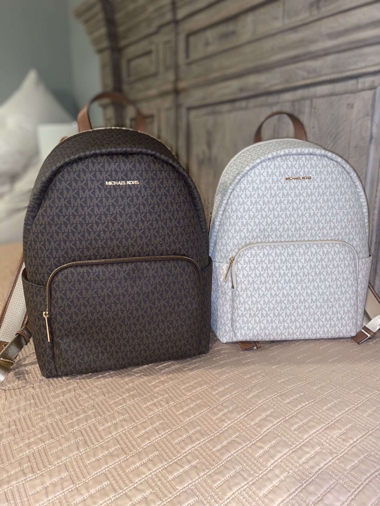 New Women’s Backpacks Michael Kors Authentic