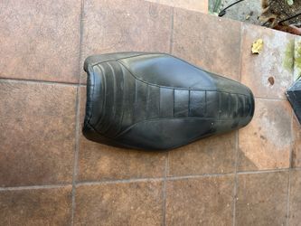 Seat For 2013 Harley Davidson Dina