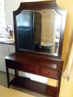 Small Vanity