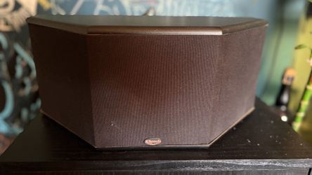 2 Klipsch SS1 Surround Sound Speakers