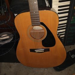 Acoustic Yamaha Guitar