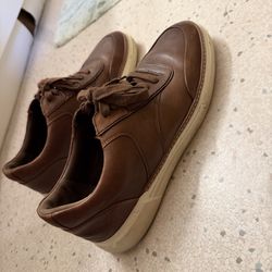 Allen Edmonds Burke Sneaker Brown 11E
