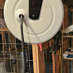 Pull Down Extension Cord 