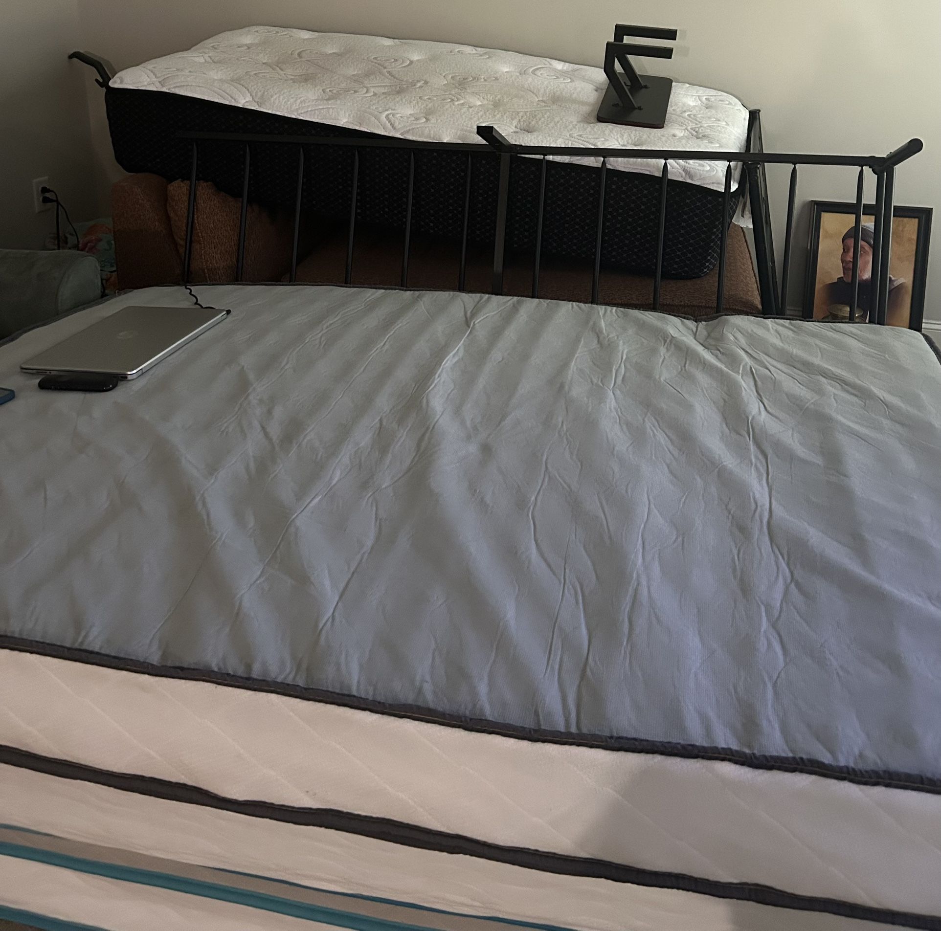 Full size & Linen Spa Twin