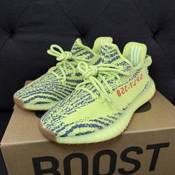 adidas Yeezy Boost 350 V2 Semi Frozen Yellow Size 6.5