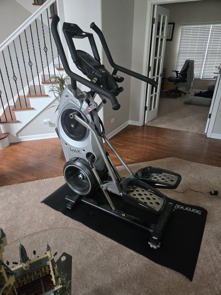 Bowflex Max Trainer M7