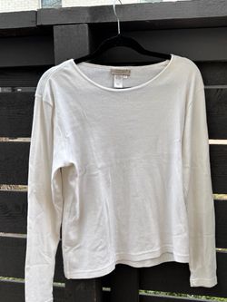 White womans shirt size S