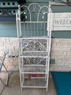 Garden shelving, bakers rack