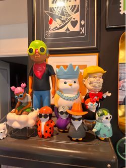 💎 Rare Designer Collectibles – KAWS, Bearbrick, Ron English, Medicom & more