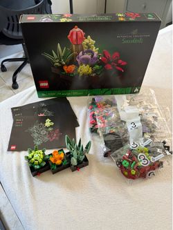 LEGO Botanical Collection Succulents