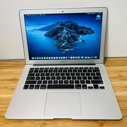 🍎Apple MacBook Air 13” Intel Core i7 Processor/8GB RAM/256GB Storage⚡️🔥Laptop Comes with Microsoft Office, Logic Pro, Adobe, Final Cut💻 1 Year Warr