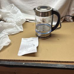 Topper Cordless Glass Kettle