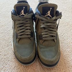 Jordan 4 clove green
