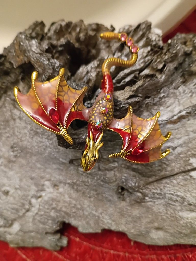 Unique Flying Jeweled Enamelled Dragon Pin/Pendant Red & Gold