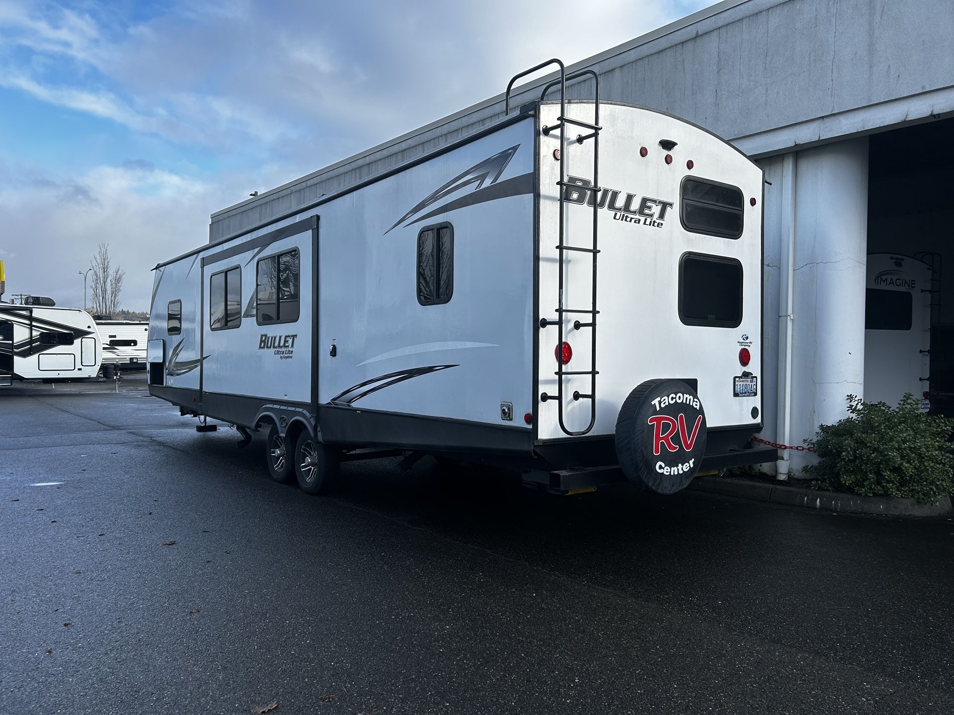 2021 Keystone Bullet 330BHS