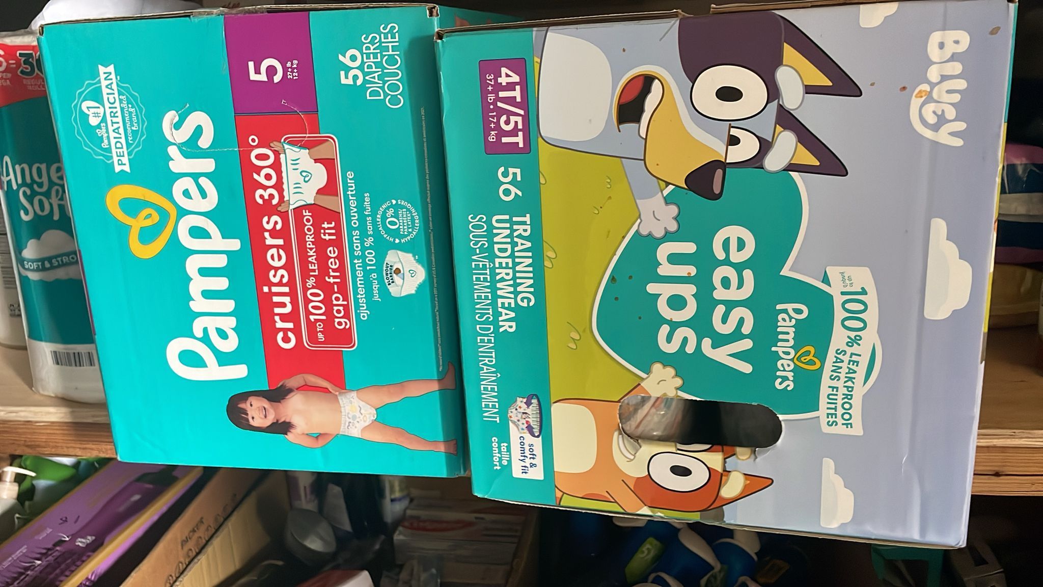 pampers