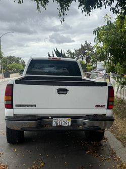 2004 GMC Sierra