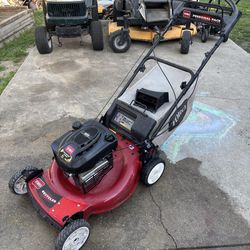 TORO Personal Space Lawn Mower