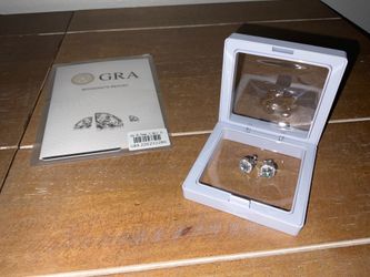 Moissanite Studs