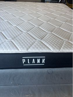 Plank king mattress