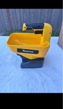 Brand new 18V/20V Cordless Spreader (LSSP-01). Never used and fully functional. Ideal for spreading
